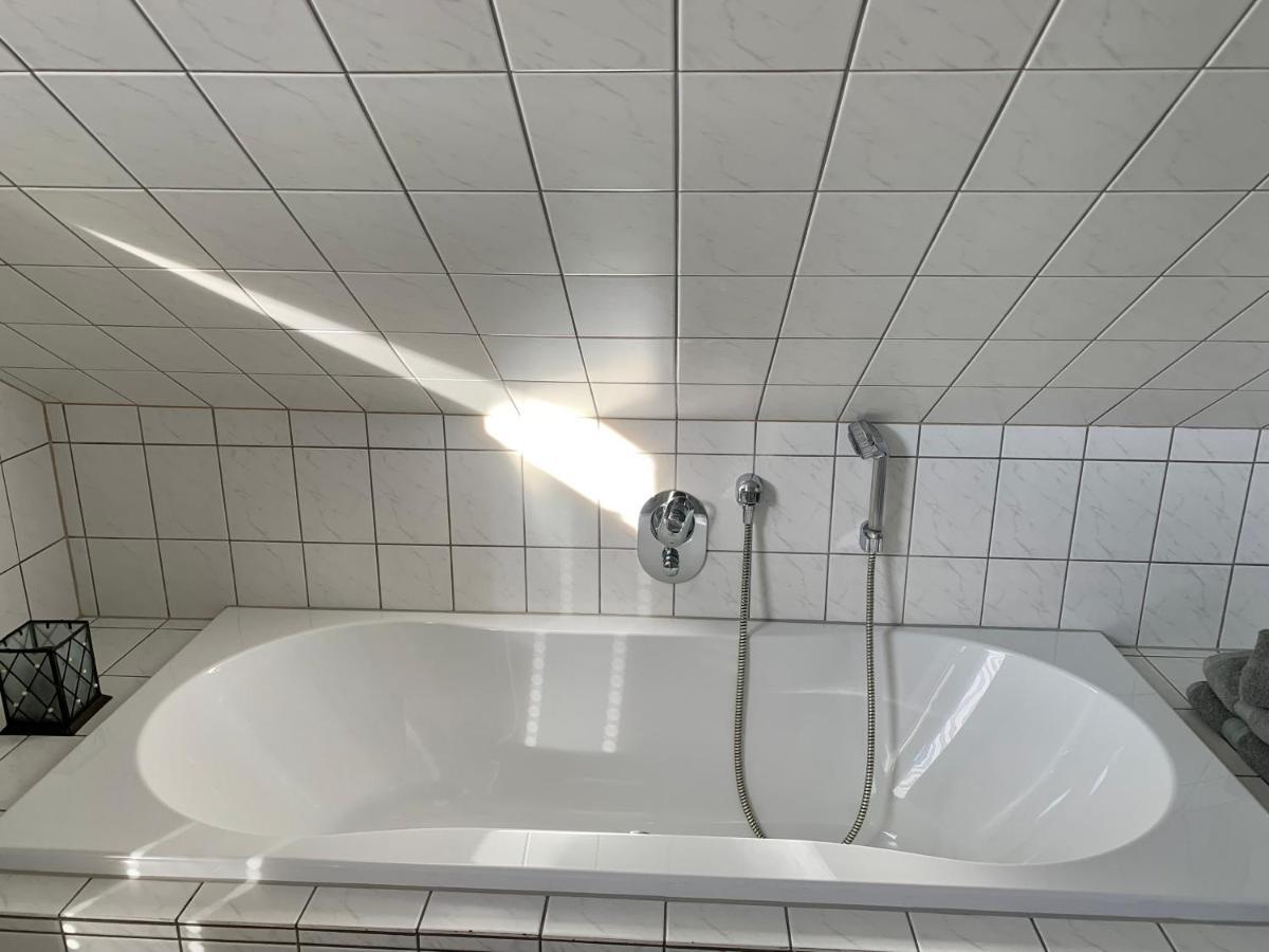 Meine Oase Ferienwohnung !!! Nicht Fuer Monteure !!! Horn-Bad Meinberg Exterior photo